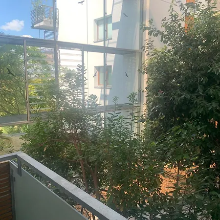 Apartment Lovely 3 For 4 P, Messe, U-bahn, Park
